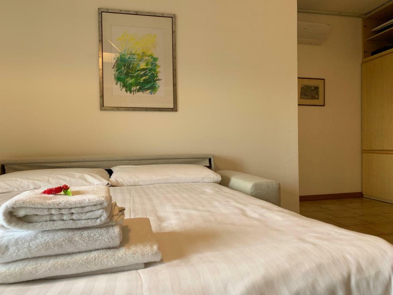 Kibilu - Fiera Milano, Vicinanze Rho, Linea Rossa Qt8 Apartamento *